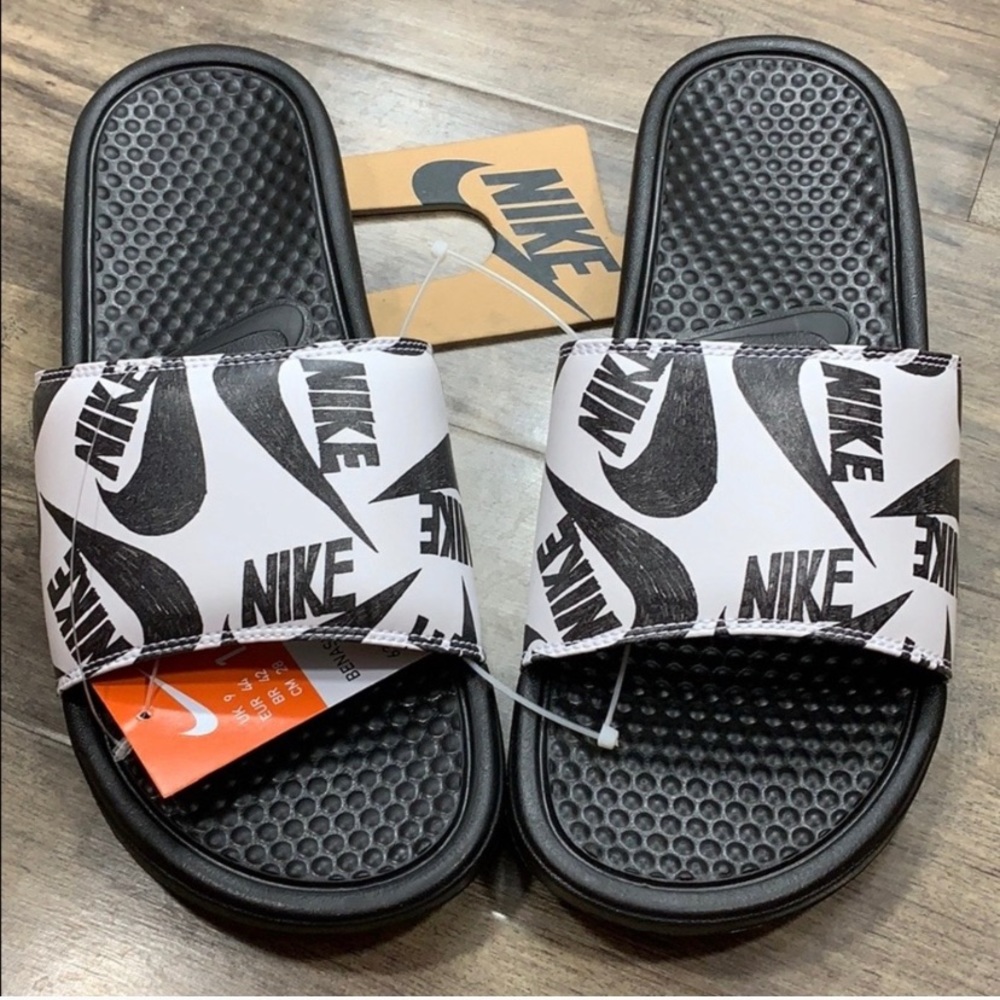 Nike slides